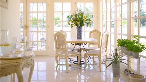 Old Post Office Bed & Breakfast - Holiday Sunshine Coast 0