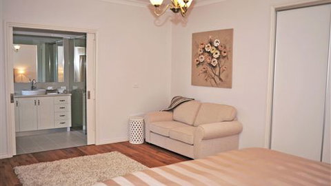 Old Post Office Bed & Breakfast - Holiday Sunshine Coast 5