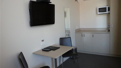 Loddon River Motel - Sunshine Coast Tourism 2