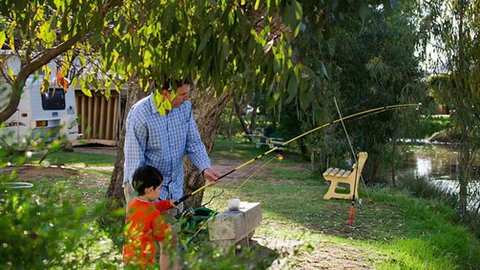 Numurkah Caravan Park - Sunshine Coast Tourism 1