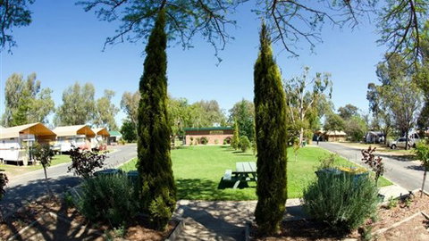 Numurkah Caravan Park - Sunshine Coast Tourism 4