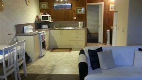 Alpenhorn Holiday Units - Holiday Sunshine Coast 6
