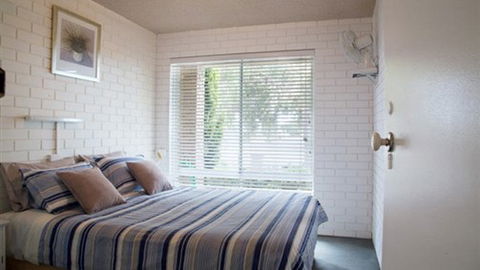 Arlingtons - Holiday Sunshine Coast 6