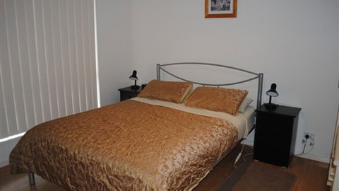 Lookout Holiday Units - Sunshine Coast Tourism 0