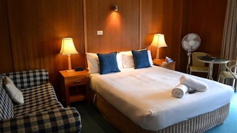 Point Lonsdale Guest House - Sunshine Coast Tourism 6