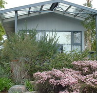 Blue Waters Cottages for Two - Sunshine Coast Tourism