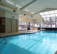 Lake Edge Resort - Sunshine Coast Tourism