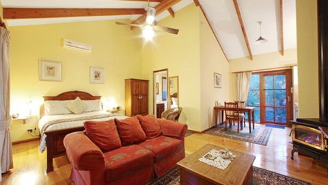 Glenview Retreat Luxury Accommodation - Sunshine Coast Tourism 3