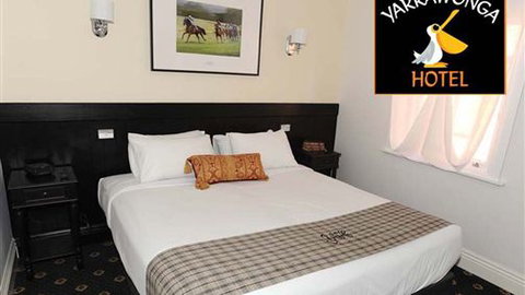 The Yarrawonga Hotel - Sunshine Coast Tourism 0