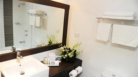 Mercure Hotel Geelong - Holiday Sunshine Coast 0