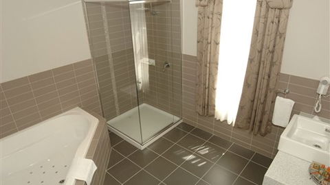 Seymours On Lydiard - Holiday Sunshine Coast 2