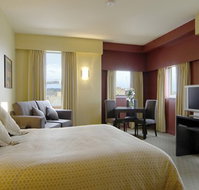 Comfort Inn  Suites City Views - Sunshine Coast Tourism