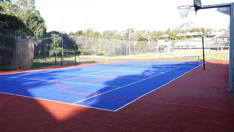 Amberlee Family Holidays - Sunshine Coast Tourism 0