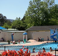 Porepunkah Pines Holiday Park - Sunshine Coast Tourism