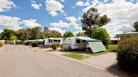 RACV Cobram Resort - Sunshine Coast Tourism 7