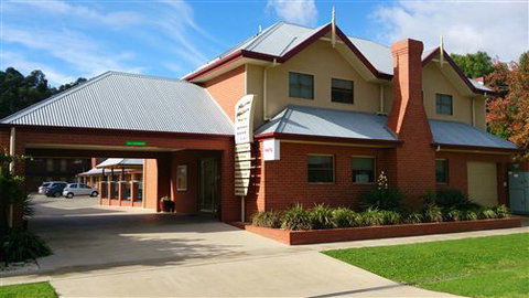 Murray Waters Motor Inn & Apartments - Sunshine Coast Tourism 0