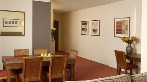 Punthill Apartment Hotels - Burwood - Sunshine Coast Tourism 4