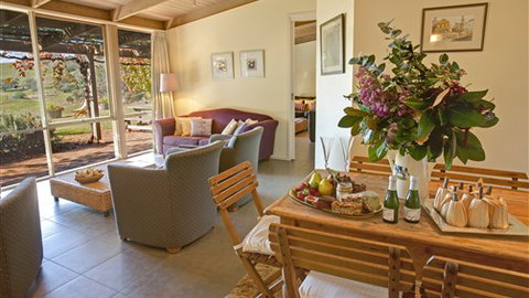 Mt Bellevue - Sunshine Coast Tourism 2