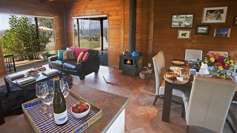 Mt Bellevue - Sunshine Coast Tourism 3