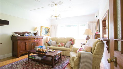 Adeline Bed And Breakfast - Sunshine Coast Tourism 4