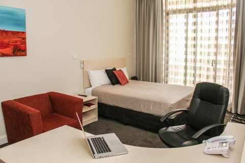 Belconnen Way Motel And Serviced Apartments - Sunshine Coast Tourism 2