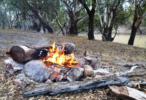 Beds In The Barwon - Sunshine Coast Tourism 1