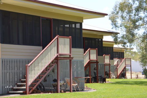 Beds In The Barwon - Sunshine Coast Tourism 2