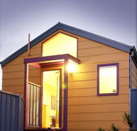 Canberra Studio Q Apartments - Sunshine Coast Tourism