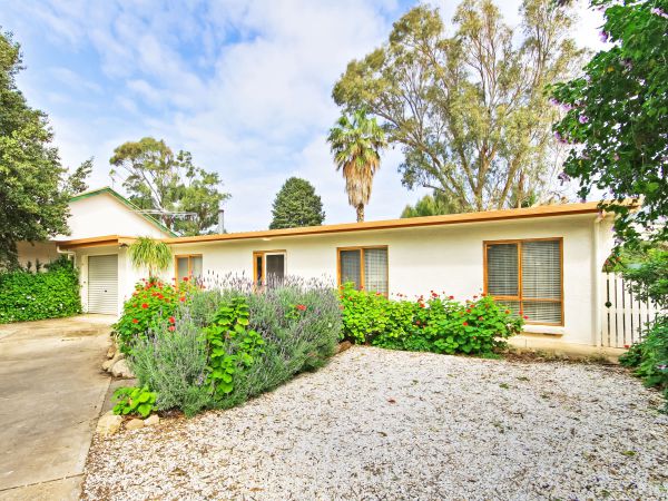 Seaford Meadows SA Sunshine Coast Tourism