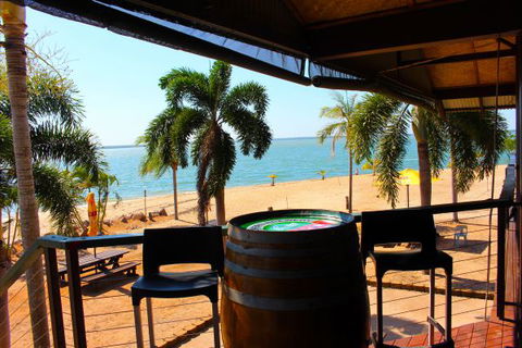 Crab Claw Island Resort - Holiday Sunshine Coast 1