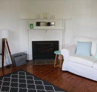 Dreamer's Cottage - Sunshine Coast Tourism