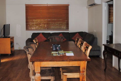 East Arnhem Real Estate - 41 Wuyal Road, Nhulunbuy  NT  0880 - Holiday Sunshine Coast 13