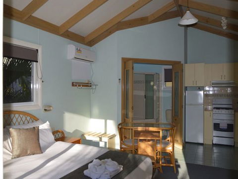 Gateway Lifestyle Manning Point - Sunshine Coast Tourism 1