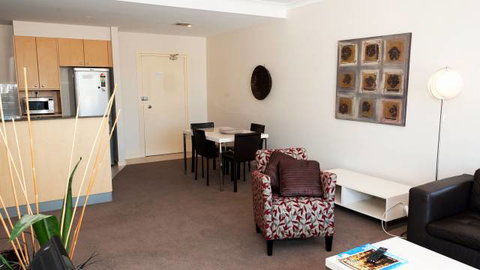 CityStyle Executive Apartments - Sunshine Coast Tourism 0