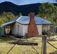 Nil Desperandum - Sunshine Coast Tourism