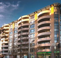 Medina Serviced Apartments Canberra James Court - Sunshine Coast Tourism