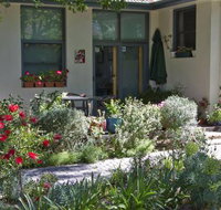 Practically Lakeside B and B - Sunshine Coast Tourism