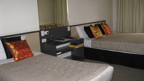 Belconnen Way Motel And Serviced Apartments - Sunshine Coast Tourism 0