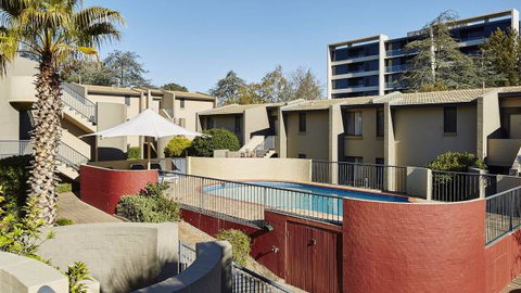 Manuka Park Apartments - Sunshine Coast Tourism 0