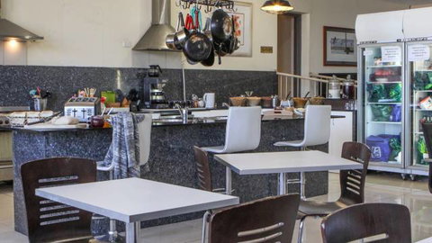 Dickson Central - Sunshine Coast Tourism 0