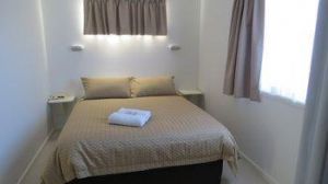 Gateway Lifestyle Beachfront - Sunshine Coast Tourism 0