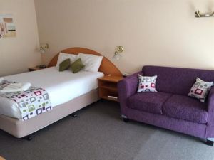 Ibis Styles Orange - Sunshine Coast Tourism 0