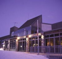 Perisher Valley Hotel - Sunshine Coast Tourism
