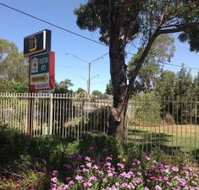 Forest Lodge Motor Inn and Restaurant - Holiday Sunshine Coast