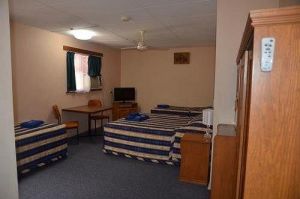Nowra Motor Inn  - Holiday Sunshine Coast 0