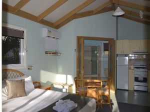 Gateway Lifestyle Manning Point - Sunshine Coast Tourism 0