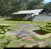 Creel Lodge - Sunshine Coast Tourism