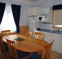 Pleasurelea Tourist Resort - Sunshine Coast Tourism