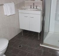 Gardners Inn - Holiday Sunshine Coast