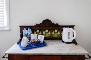 Peel Inn Nundle - Holiday Sunshine Coast 0